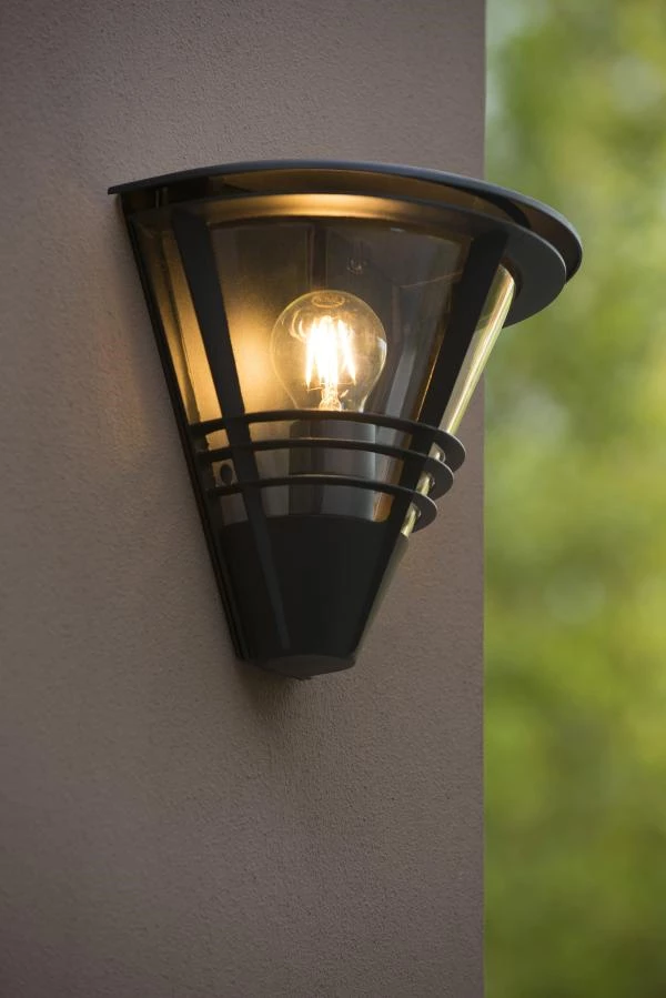 Lucide LIVIA - Wall light Indoor/Outdoor - 1xE27 - IP44 - Black - ambiance 1